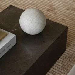 Plinth Low Beistelltisch