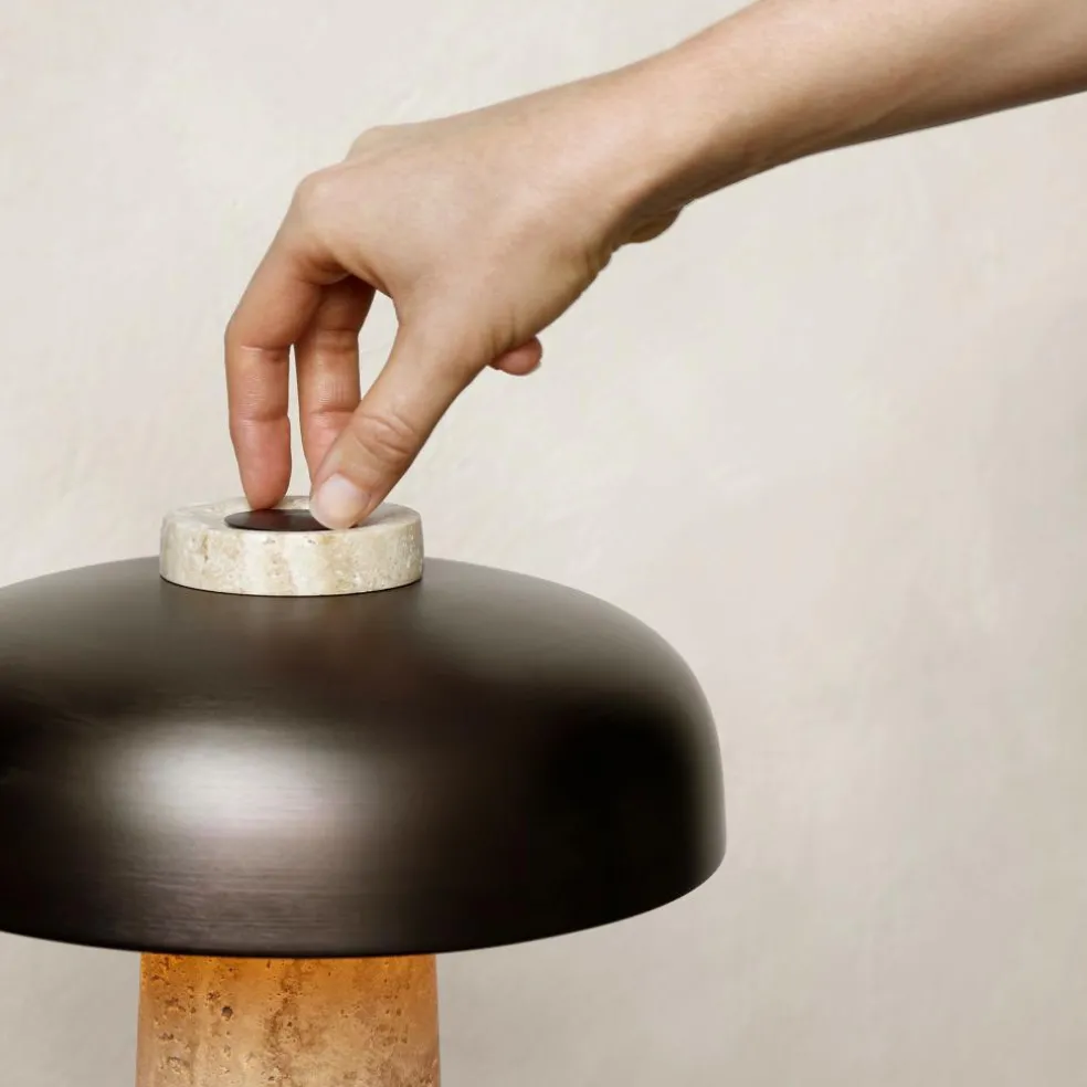 Reverse LED Tischleuchte