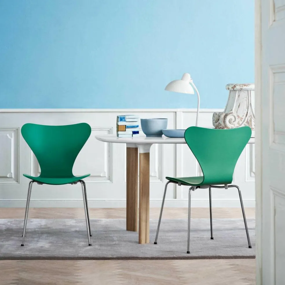 Serie 7™ Stuhl lackiert 4er Set