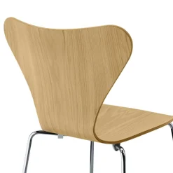 Serie 7™ Stuhl Naturfurnier