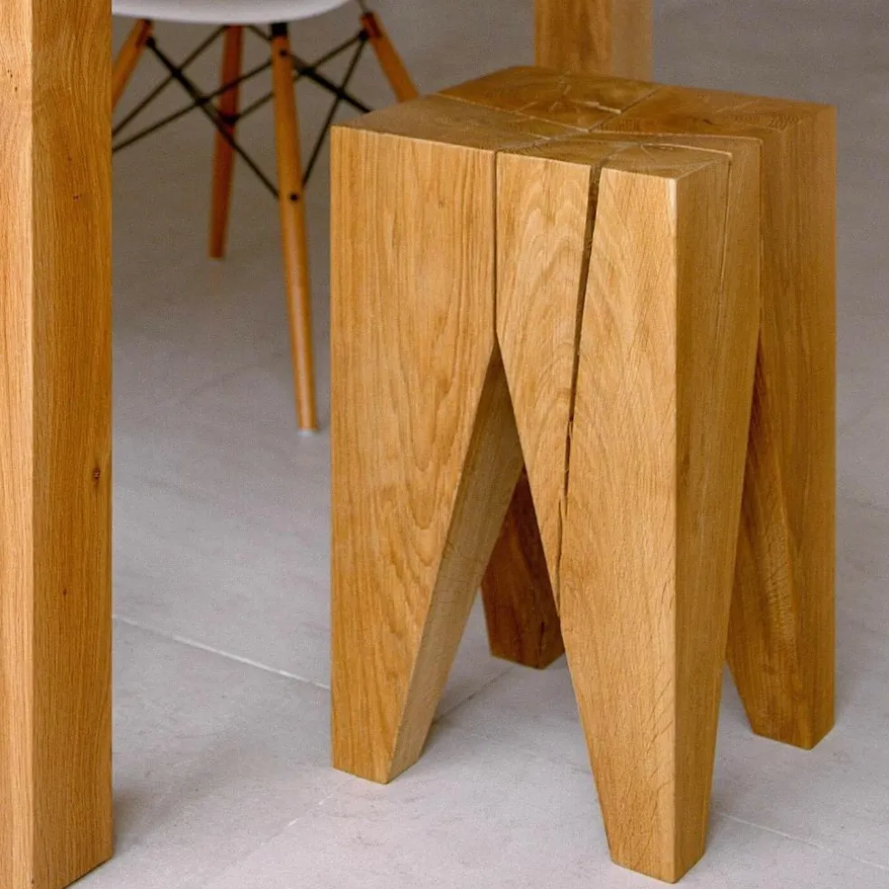 ST04 Backenzahn Hocker