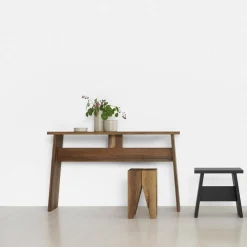 ST04 Backenzahn Hocker