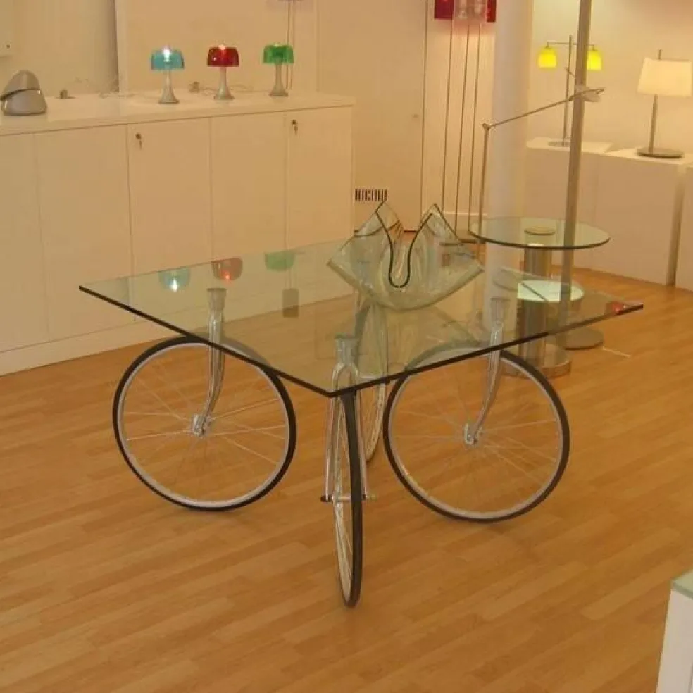 Tour Tisch