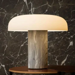 Tropico Media LED Tischleuchte