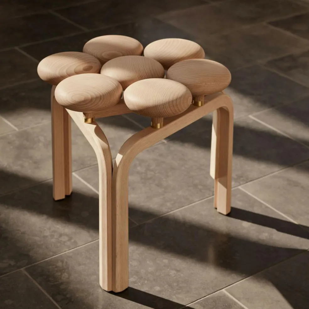 Utzon Hocker