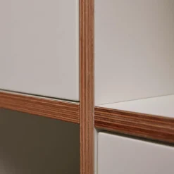 Vertiko Ply Three Regal